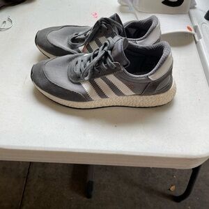Adidas Iniki Men’s 9.5